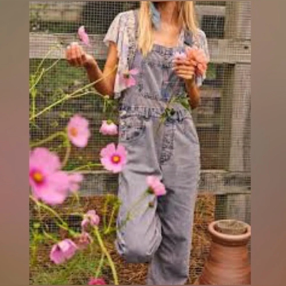 Free People Ziggy Straight Leg Denim Overalls in Pink Dreams Size XS